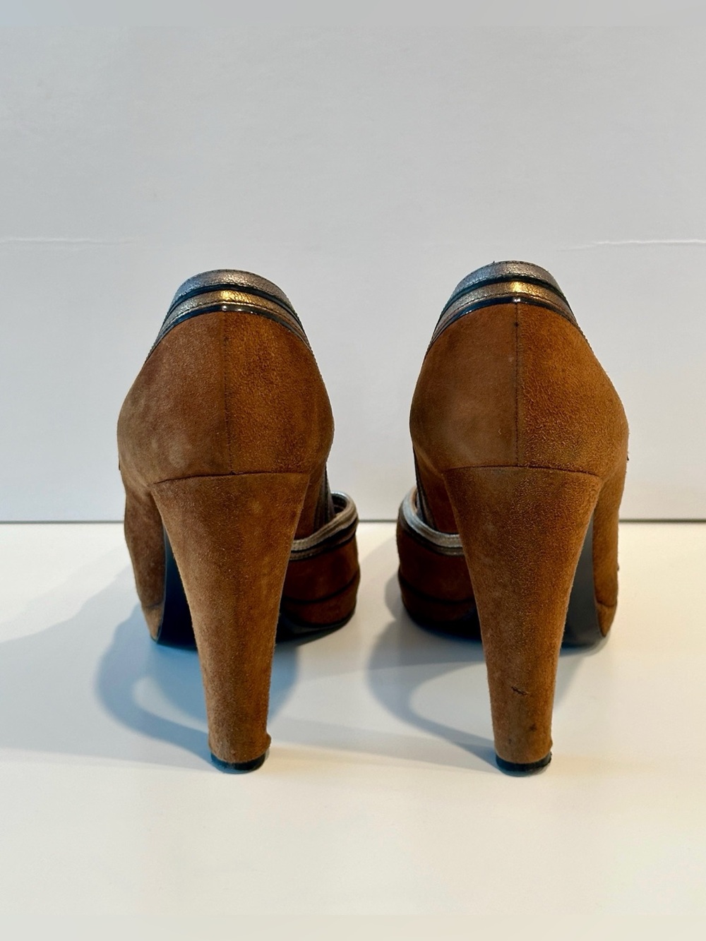 Vintage Prada Brown Suede Pumps — Gold/Bronze Trim (EU 38) - Picture 4 of 5